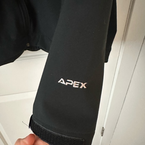 Men’s North Face Apex Bionic Jacket - Picture 5 of 6